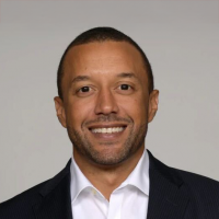 Sashi Brown headshot